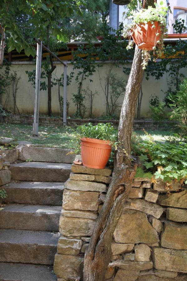 Charming Central Home With Garden Near Parking And Ndk Sofia Exterior photo